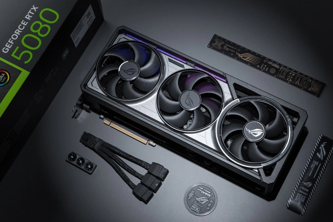 游戏工作两手硬！ROG ASTRAL 夜神 RTX 5080显卡