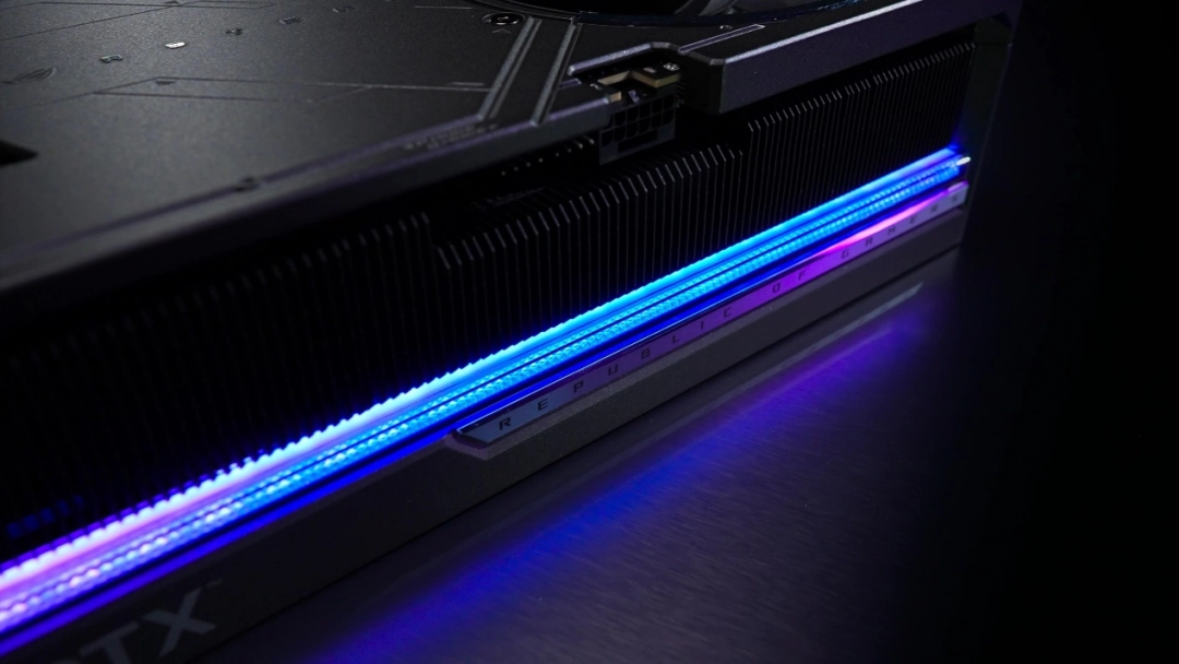 游戏工作两手硬！ROG ASTRAL 夜神 RTX 5080显卡