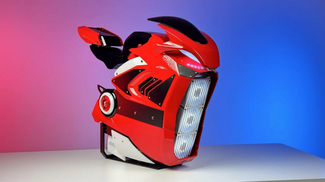 1:6复刻斯巴鲁STI！溜溜哥专属的技嘉AORUS MOD曝光