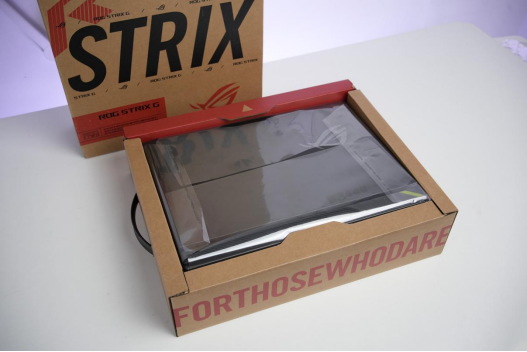 锐龙9 9955HX3D处理器加持，ROG魔霸9化身网游专用机