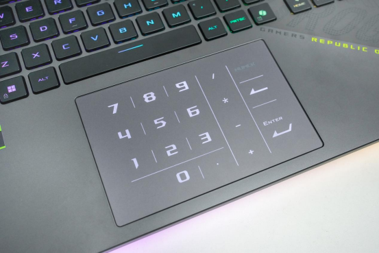 锐龙9 9955HX3D处理器加持，ROG魔霸9化身网游专用机