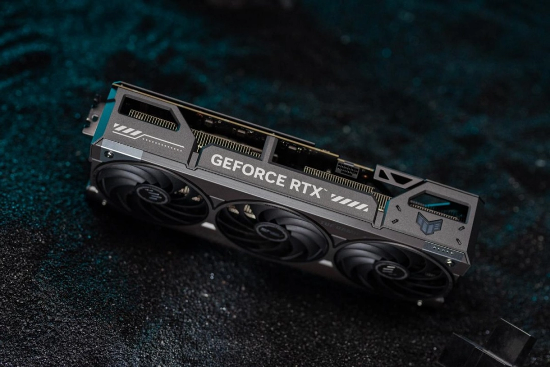 618硬核显卡！华硕TUF GAMING RTX5070 Ti值得入手