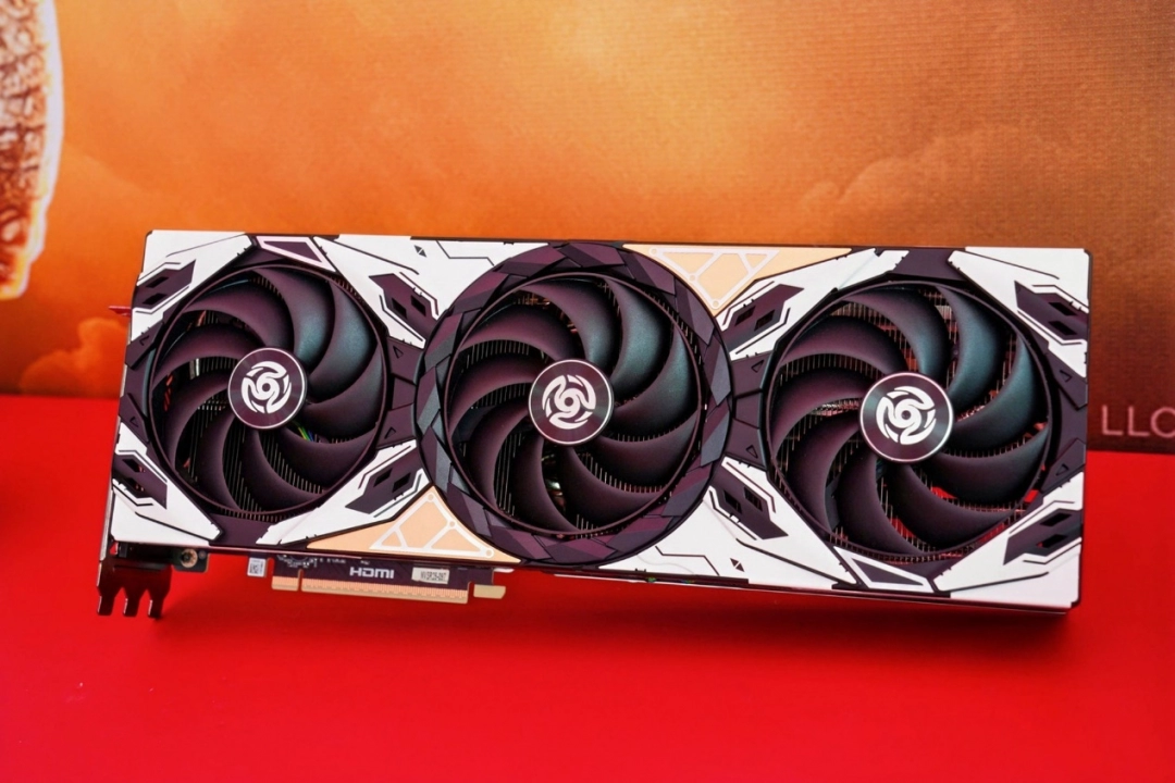 无索不玩，燃动校园：索泰×《新·驯龙高手》云南财经大学校园行圆满落幕