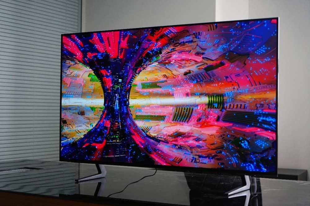 三星42英寸OLED S90F评测：超强音画 竞享丝滑 游戏电视的新选择