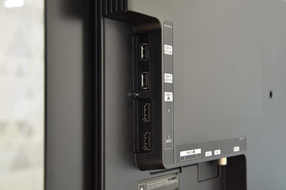 三星42英寸OLED S90F评测：超强音画 竞享丝滑 游戏电视的新选择