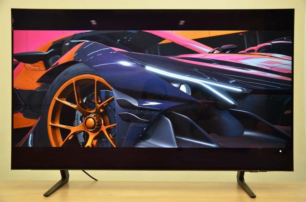 三星42英寸OLED S90F评测：超强音画 竞享丝滑 游戏电视的新选择