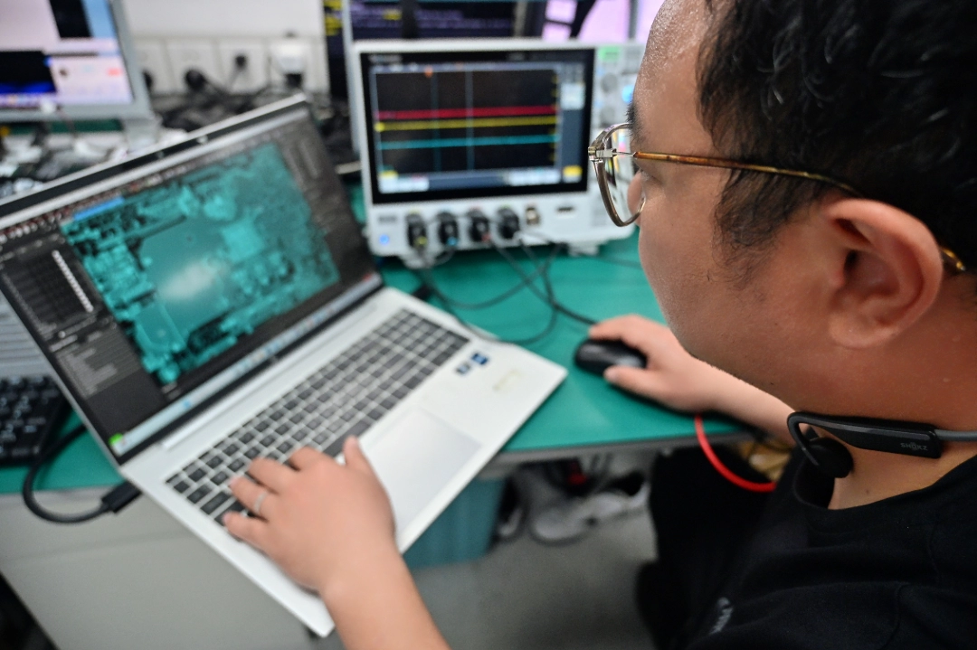 藏在英特尔联想实验室的50次微小胜利 只为让你对电脑说“真贴心”