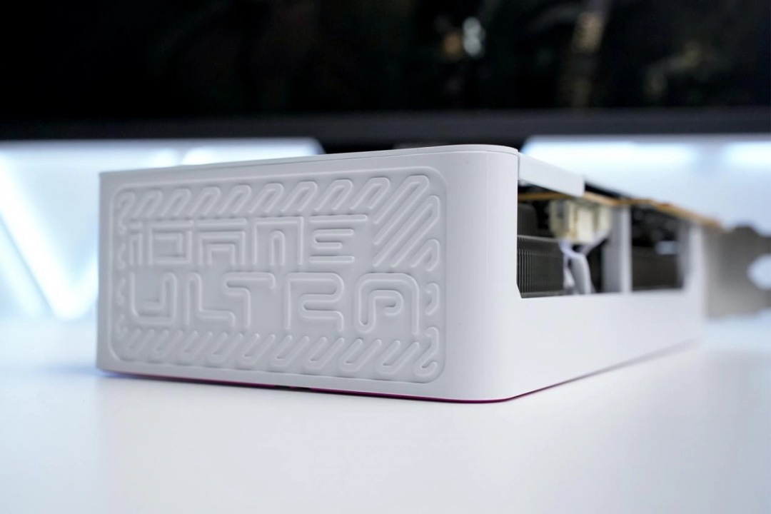 1080P专用，多帧生成后碾压RTX 4060，七彩虹RTX 5050 Ultra评测