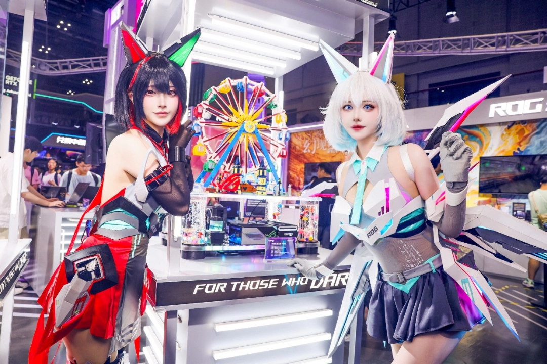 BW2025 ROG玩+乐园 华硕显卡引爆次元狂欢
