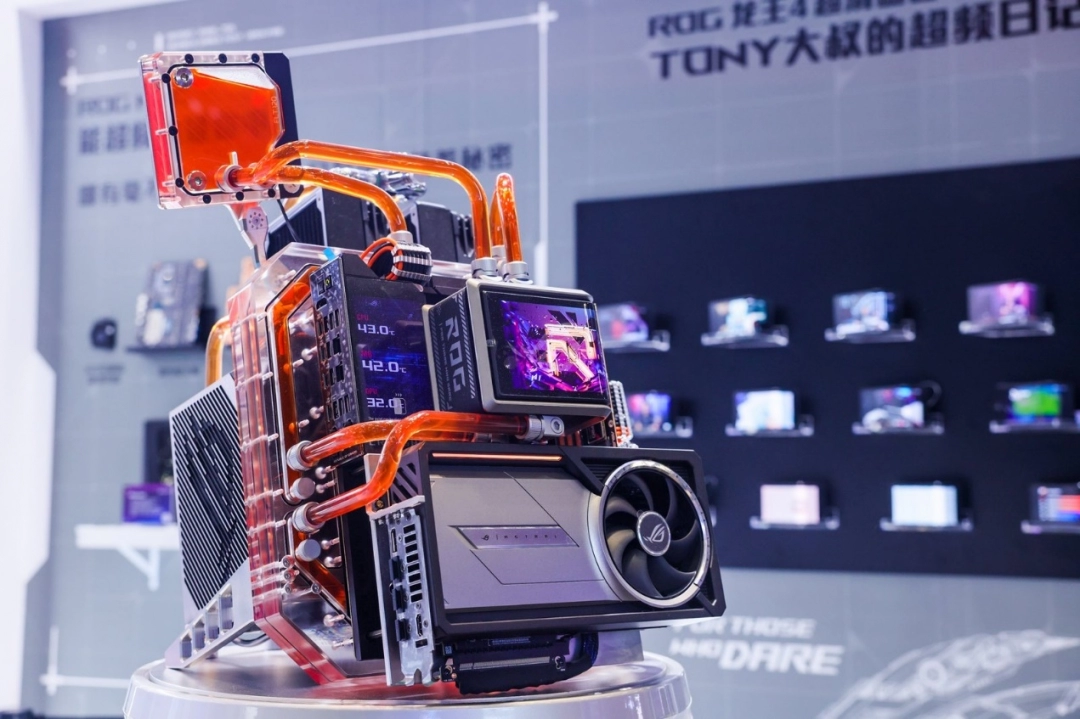 BW2025 ROG玩+乐园 华硕显卡引爆次元狂欢