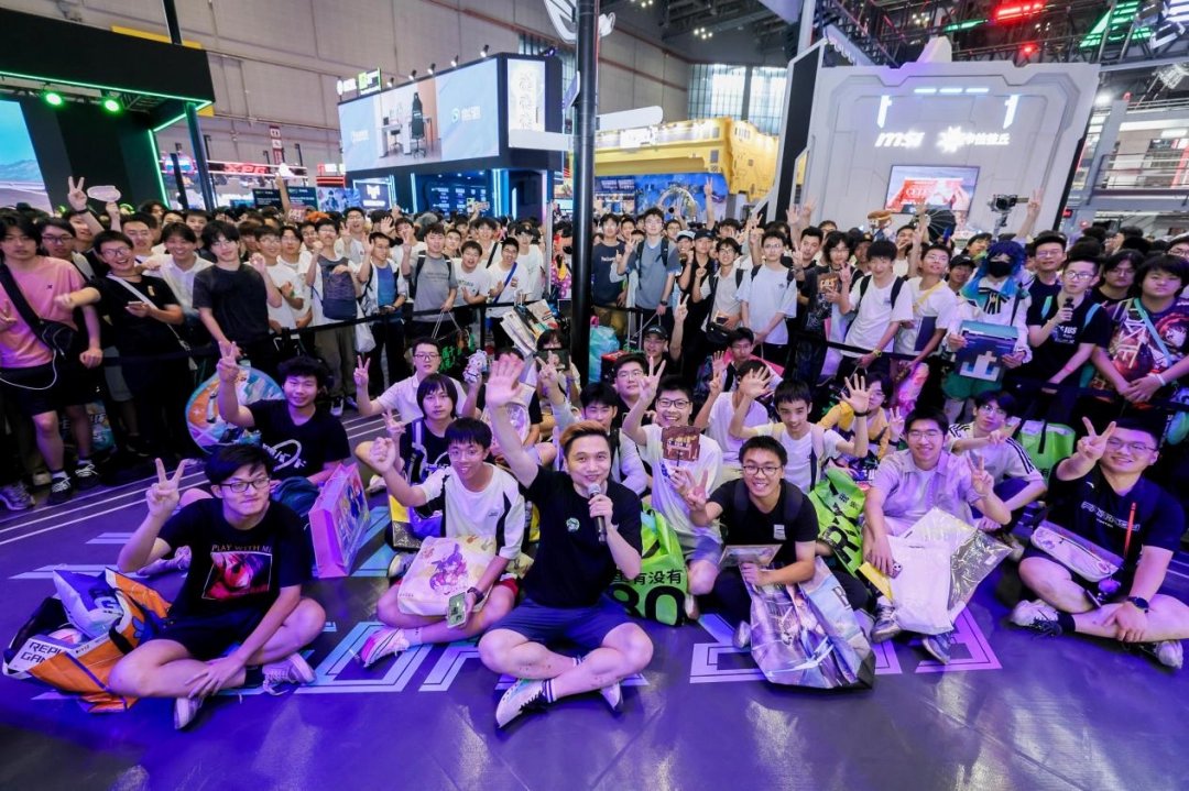 华硕主板撼动BW2025 ROG玩+乐园引玩家狂欢