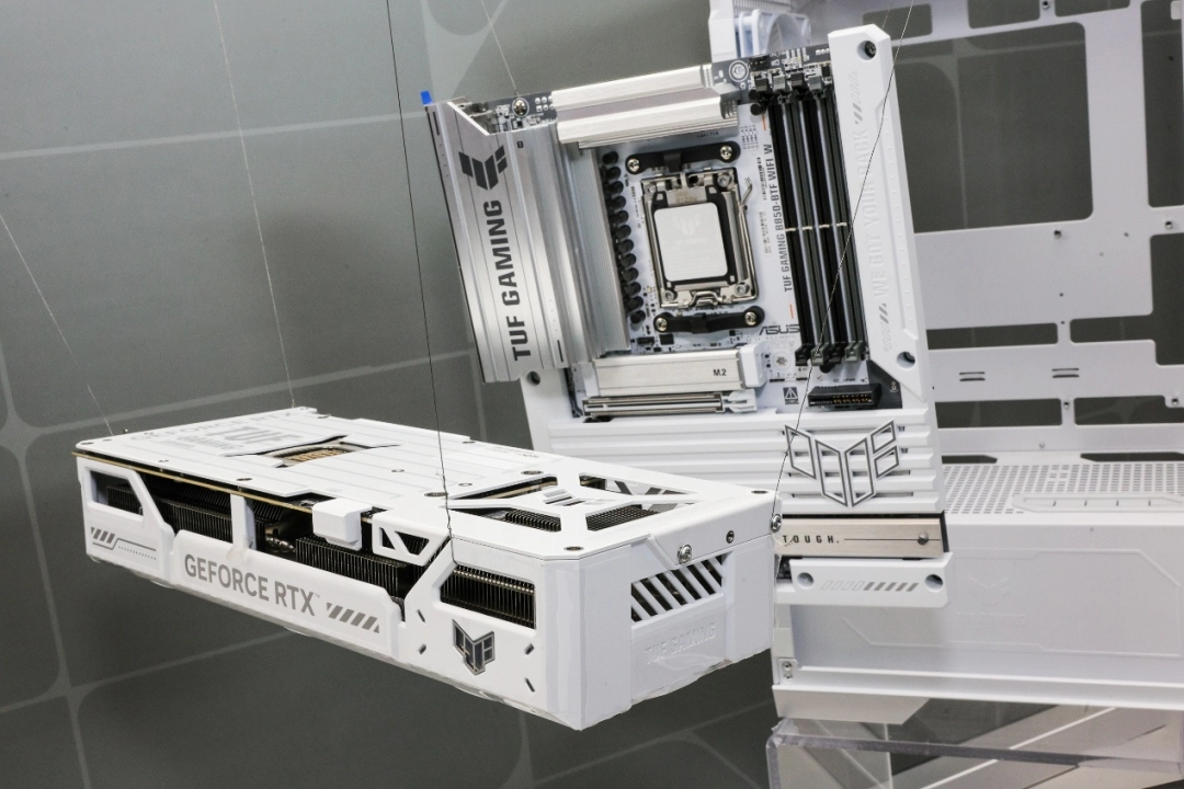 华硕主板撼动BW2025 ROG玩+乐园引玩家狂欢