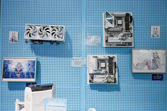 华硕主板撼动BW2025 ROG玩+乐园引玩家狂欢