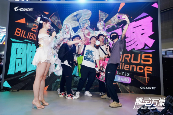BW2025技嘉AORUS战力全开，次元突破！硬核电竞引爆文化狂潮
