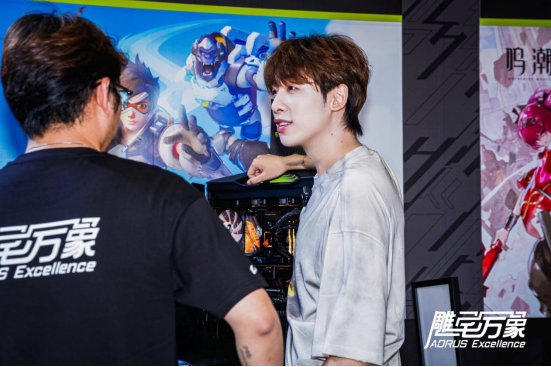 BW2025技嘉AORUS战力全开，次元突破！硬核电竞引爆文化狂潮