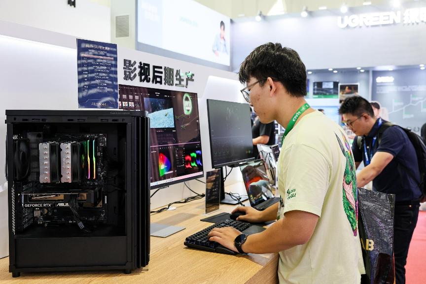 算力重构视界 华硕主板惊艳BIRTV2025