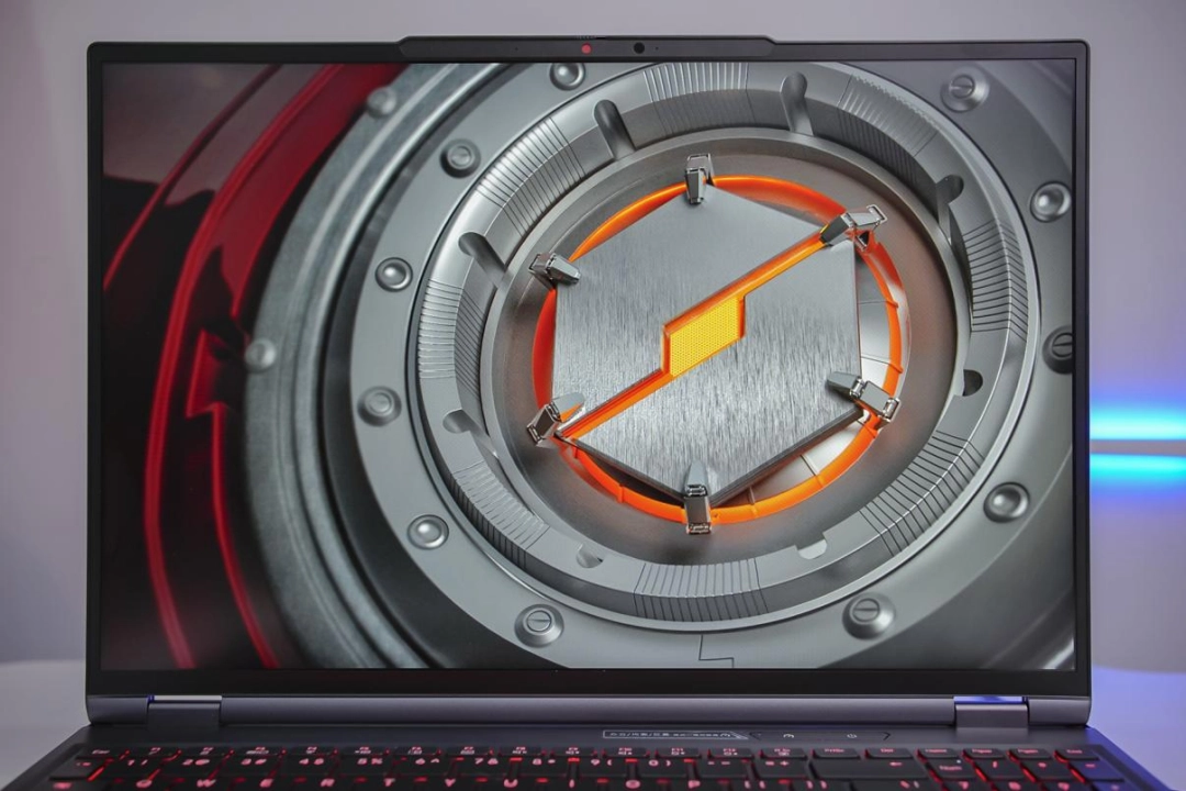 机械革命苍龙16 Ultra评测：锐龙9 9955HX3D+RTX 5090，顶级配置体验千帧游戏