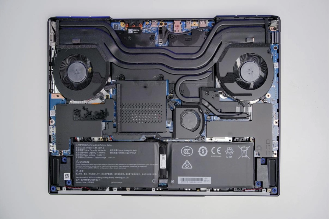 机械革命苍龙16 Ultra评测：锐龙9 9955HX3D+RTX 5090，顶级配置体验千帧游戏