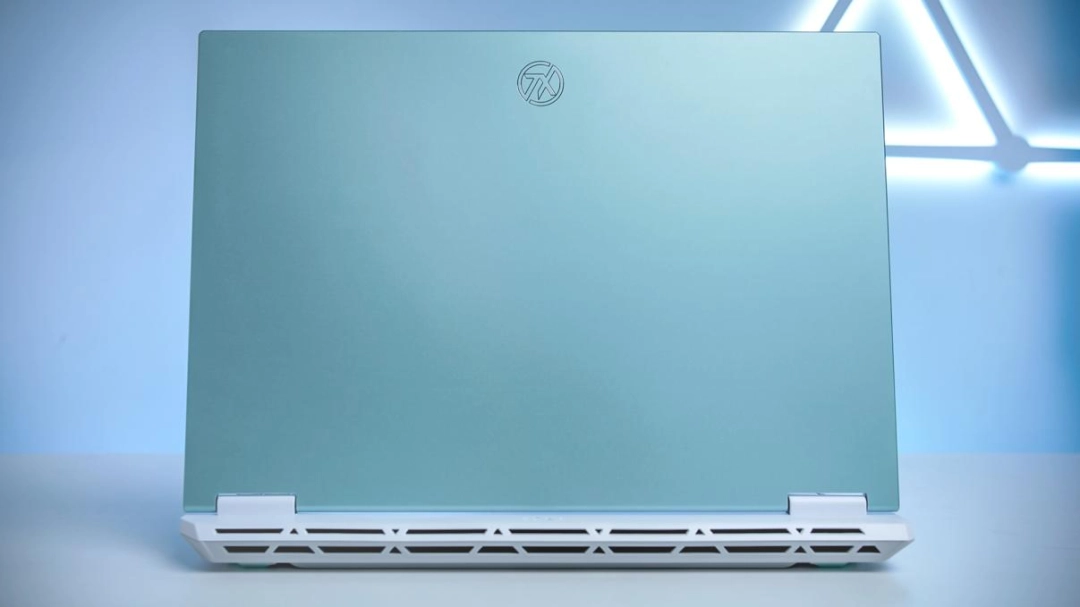 华硕天选6 Pro 锐龙版评测：适合年轻群体的潮流游戏本