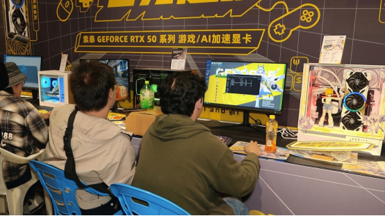 索泰助力巅模王“爱乐酷”杯云南首届模型比武大会圆满收官