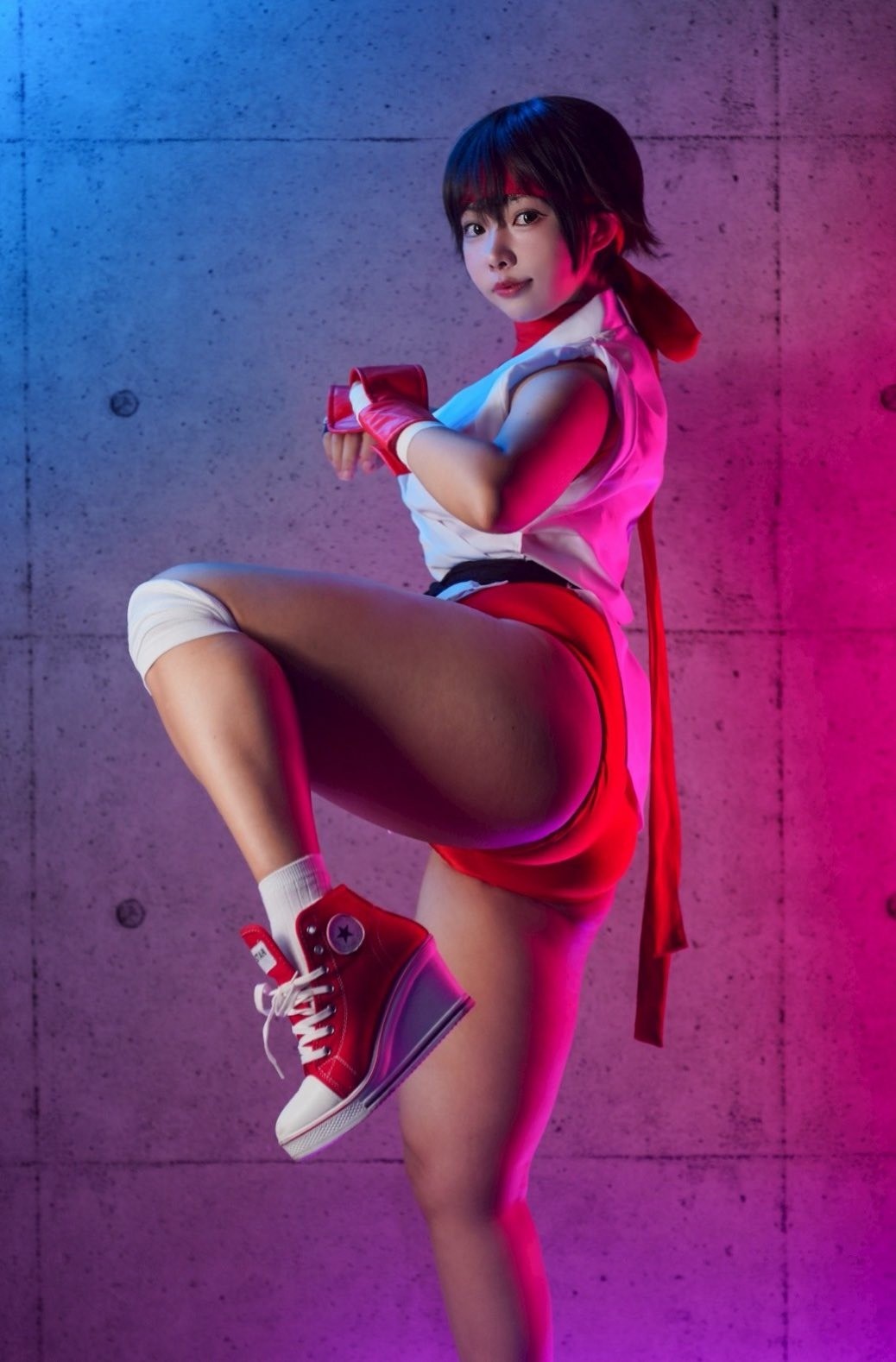 日本Cos春丽的小姐姐新福利图 性感好身材展示